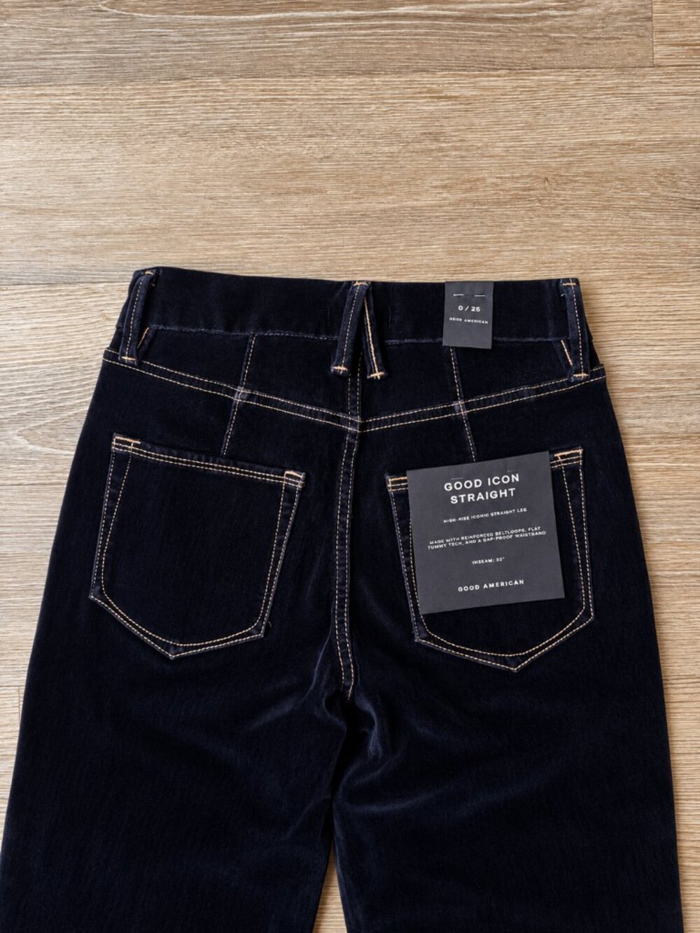 NWT Good American Good Icon Straight Leg Velvet Jeans Indigo High Rise Size 0/25